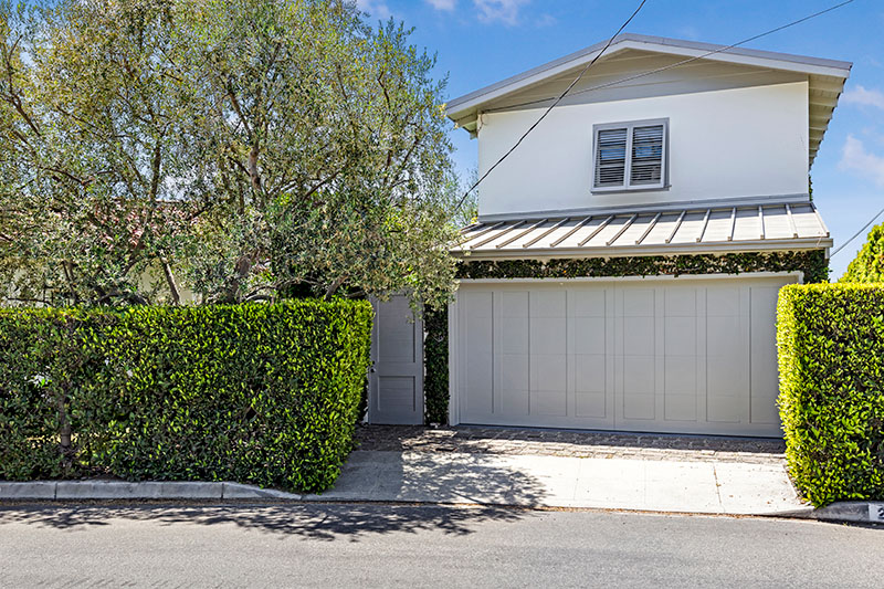 Amalfi Drive front